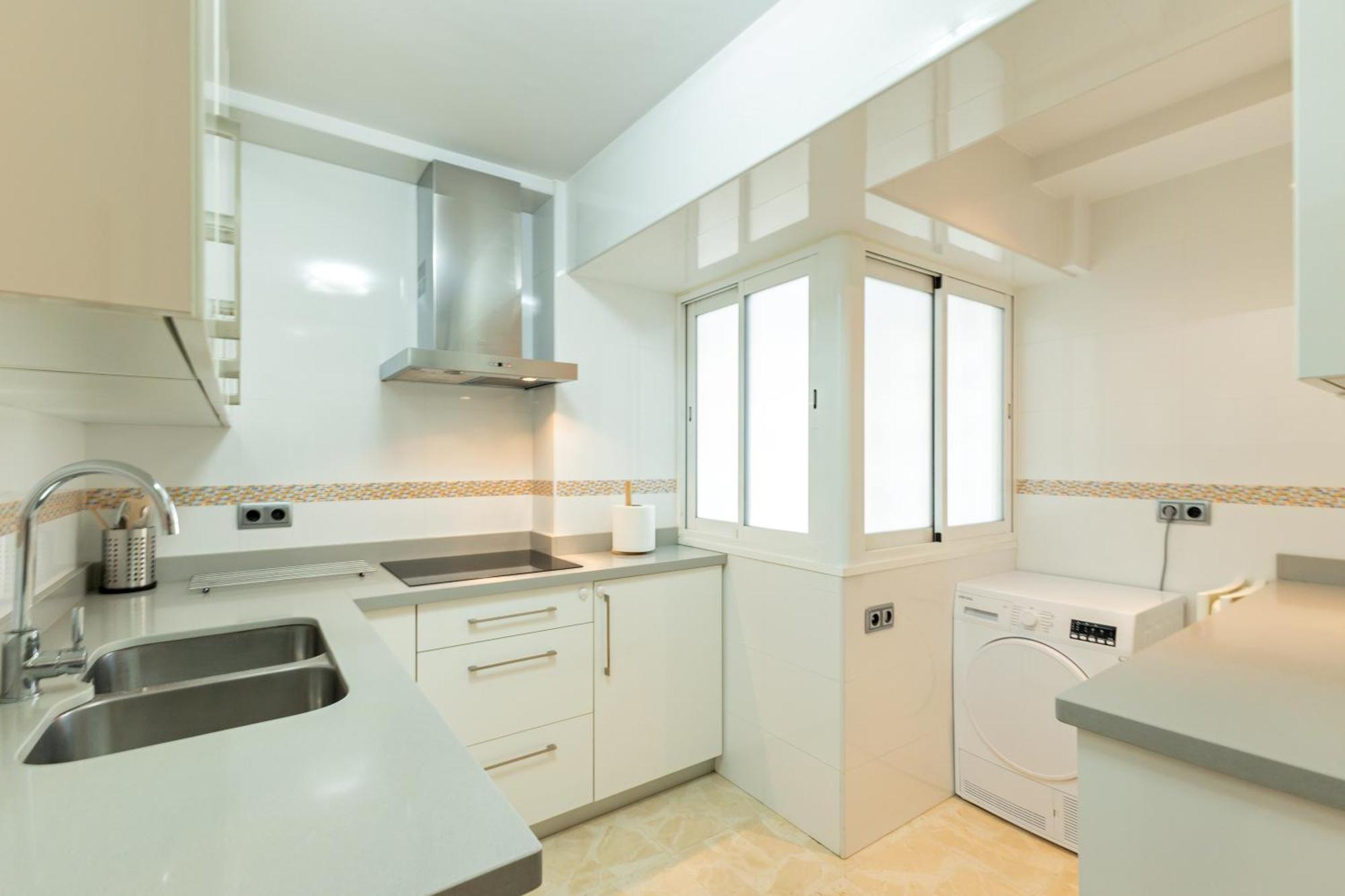 Charming 3 Bedroom Apartment At Triana Center By Oui Sevilla Exterior foto